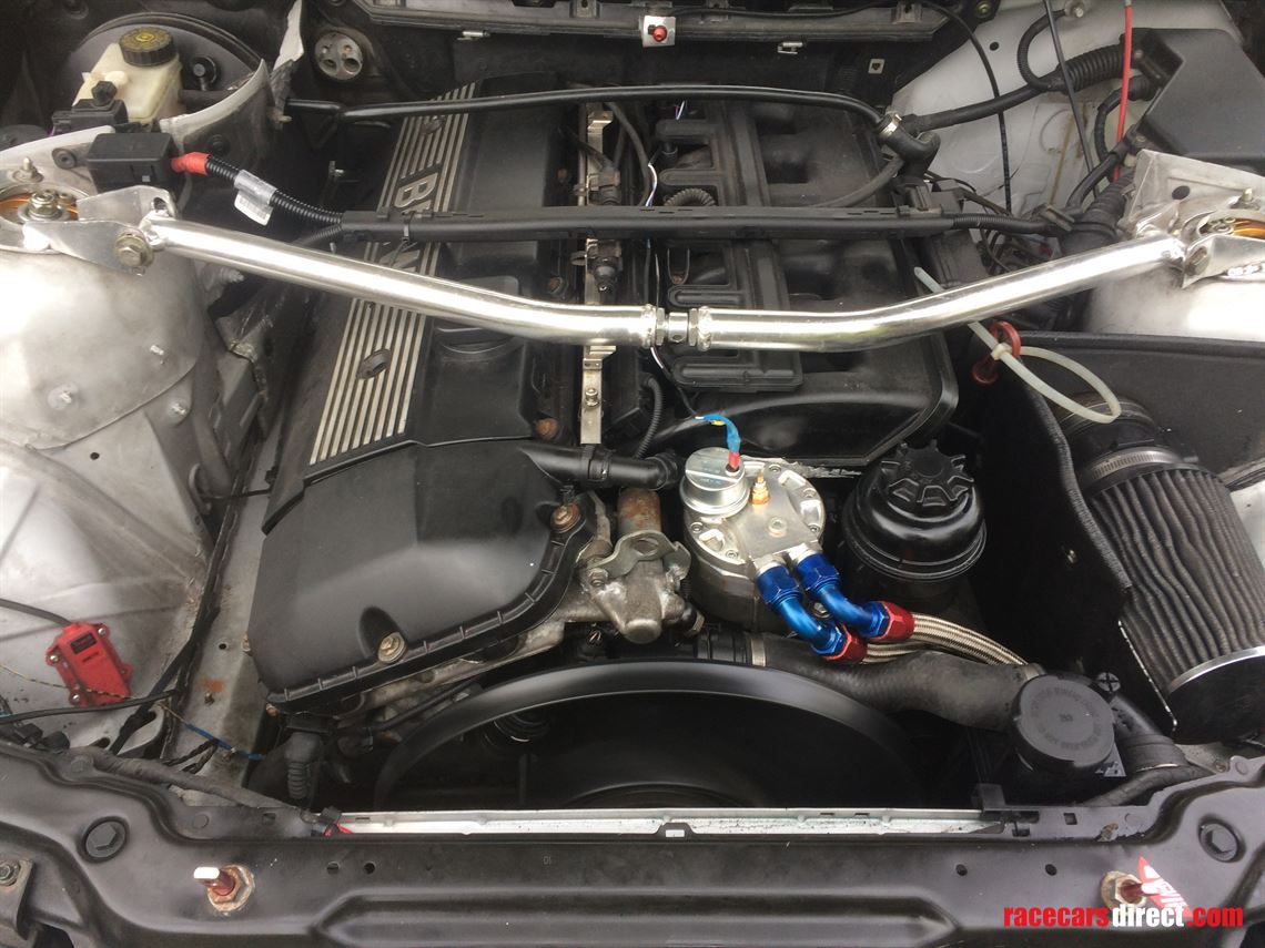 bmw-e46-touring-330i-cup-car