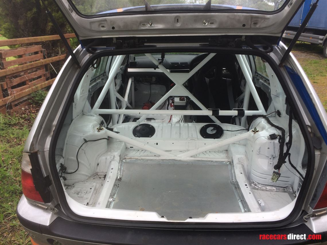 bmw-e46-touring-330i-cup-car