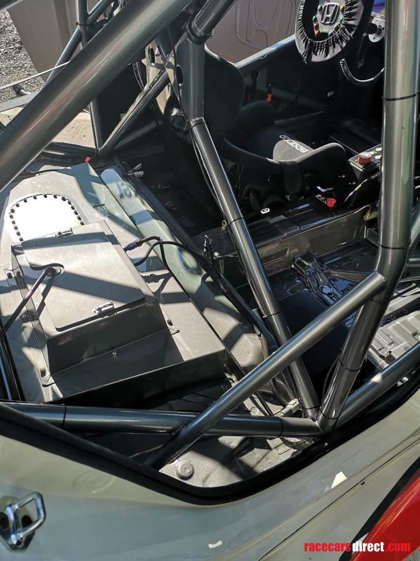 2018-honda-civic-fk7-tcr-car-for-sale