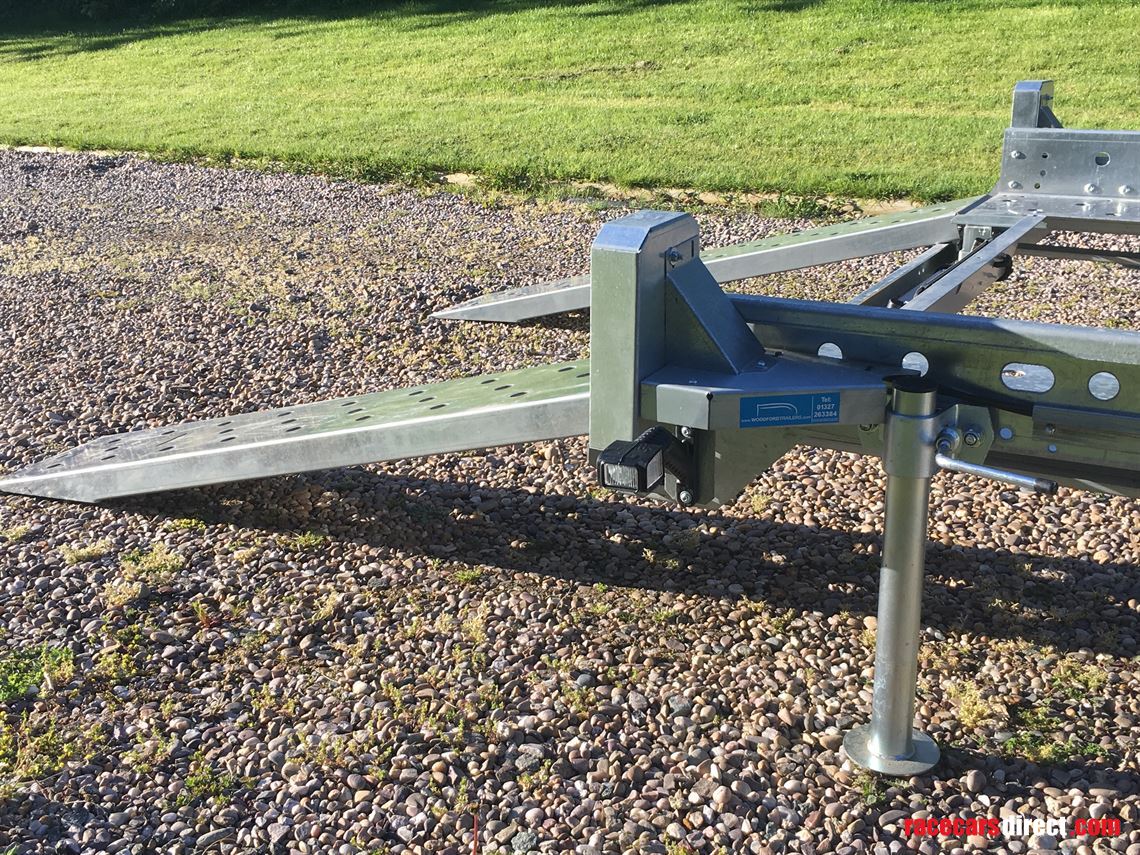 car-trailer---2600kg-gross---14-x-6-1-made-in