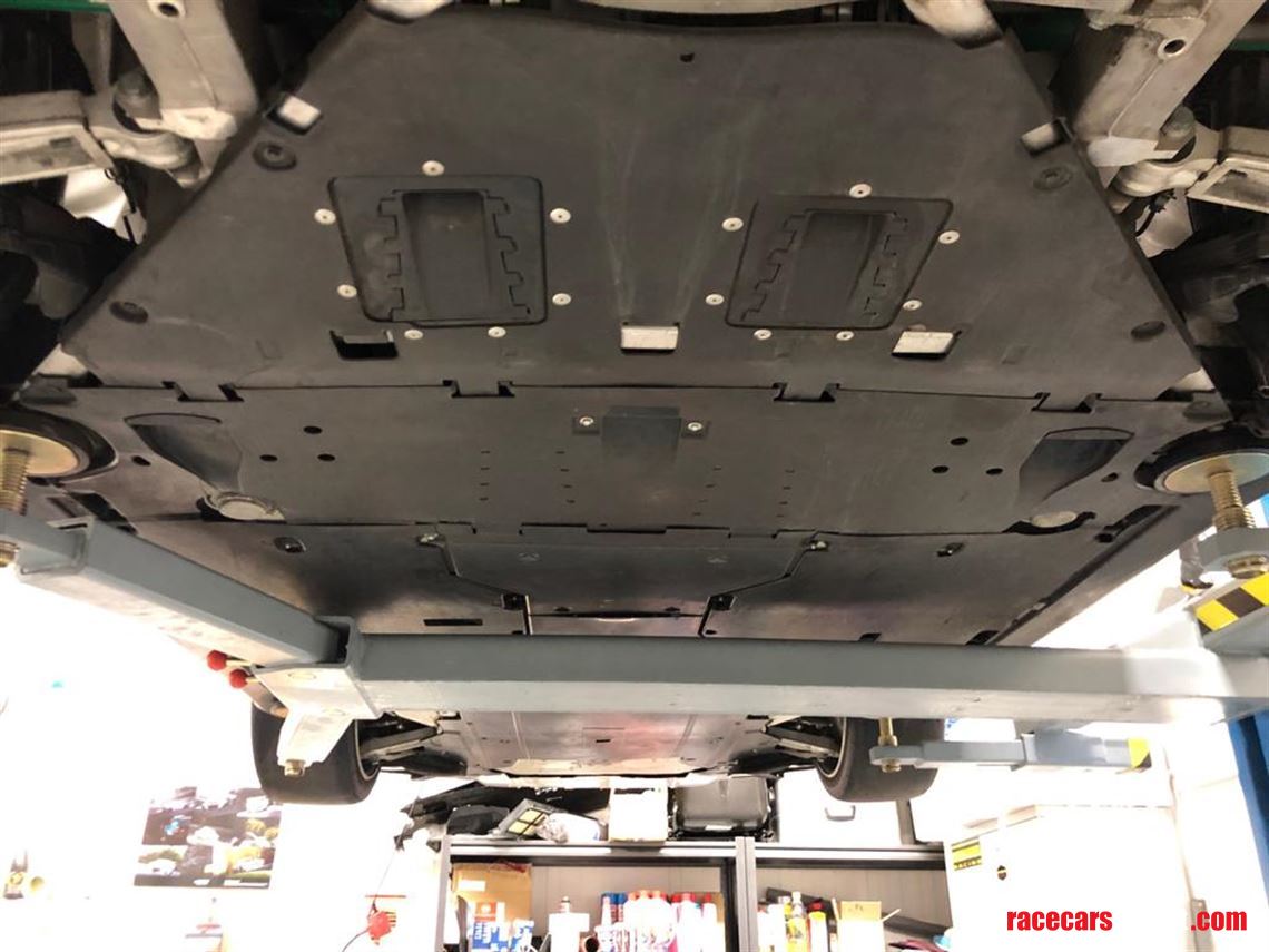 2011-9972-gt3-cup-ex-super-cup-sold