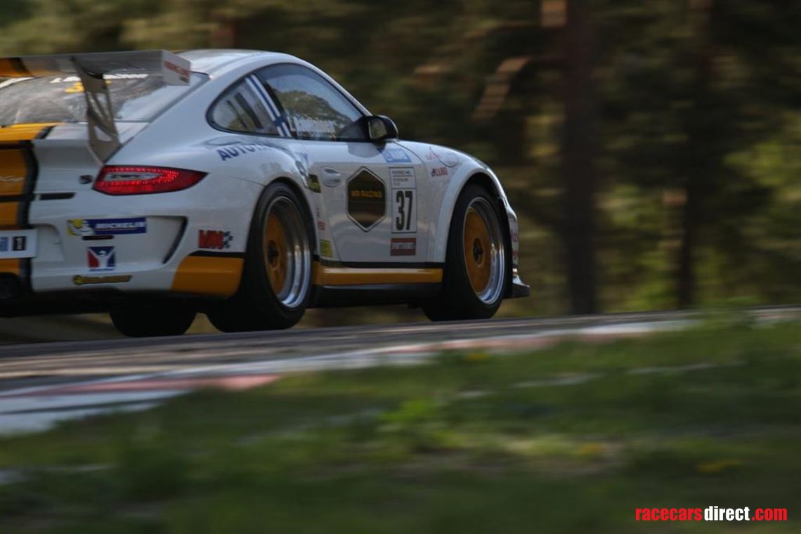 2011-9972-gt3-cup-ex-super-cup-sold