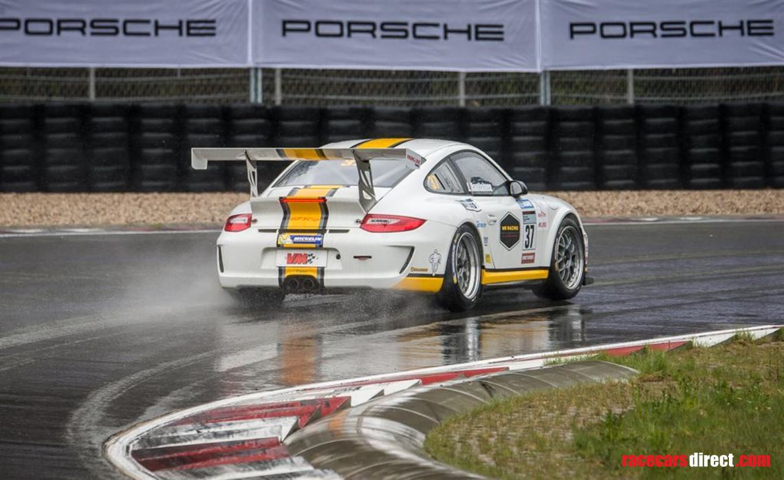 2011-9972-gt3-cup-ex-super-cup-sold