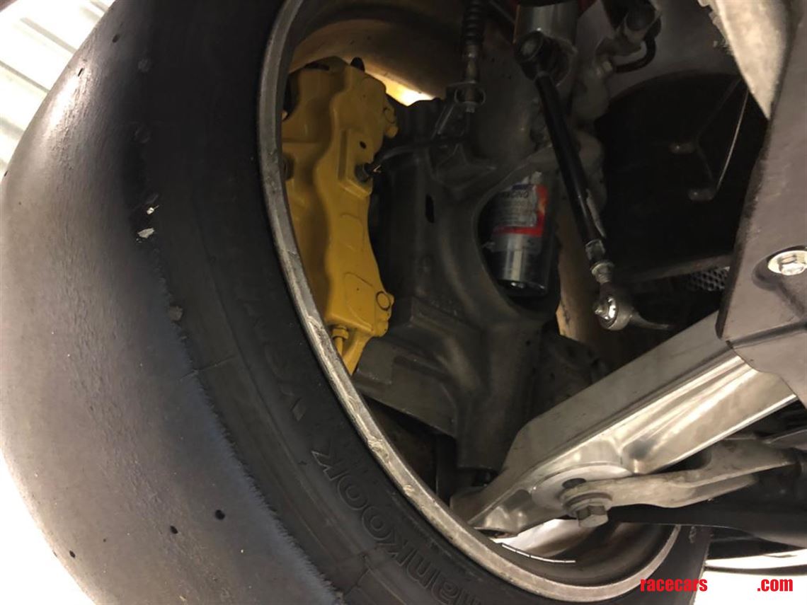 2011-9972-gt3-cup-ex-super-cup-sold