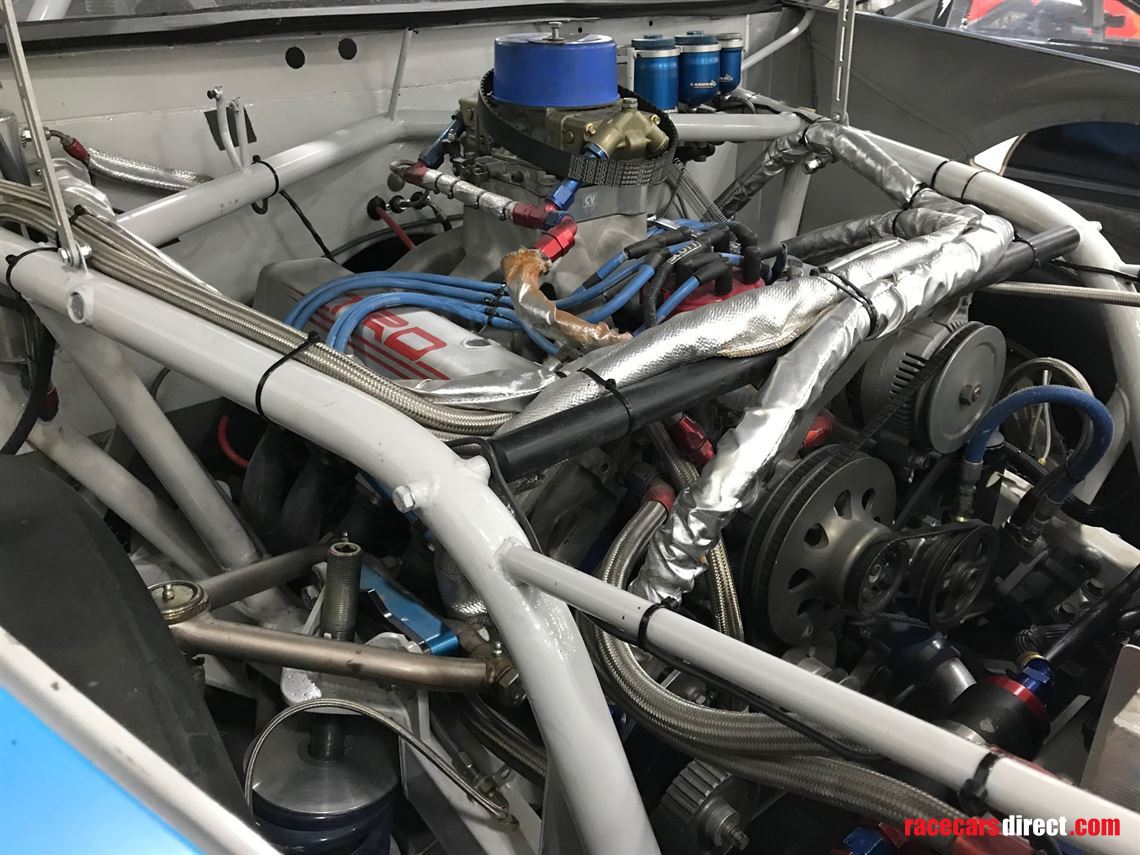 nascar-jks-32-cup-18-kyle-busch-toyota