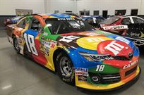 nascar-jks-32-cup-18-kyle-busch-toyota
