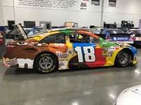 nascar-jks-32-cup-18-kyle-busch-toyota