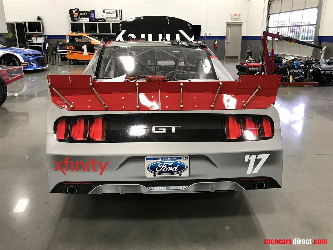 nascar-jks-45-xfinity-1-jamie-mcmurray-chevy