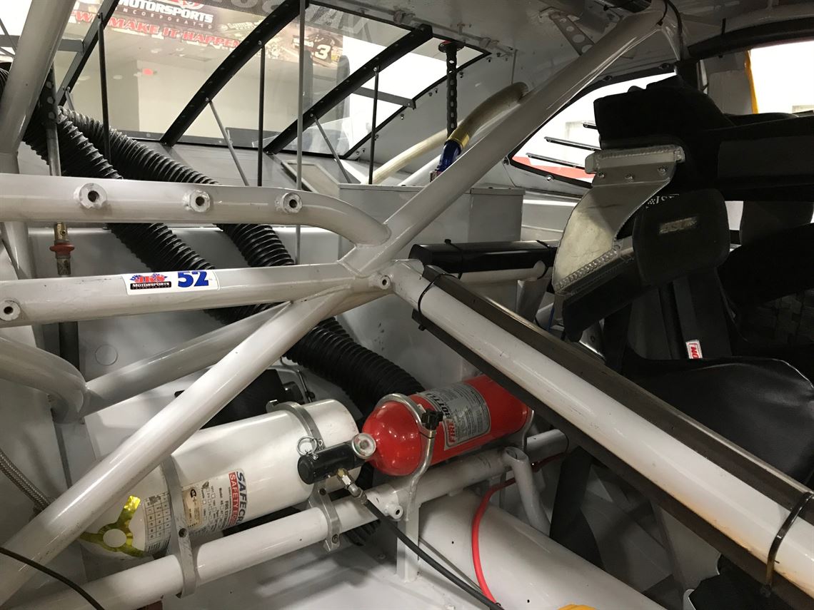 nascar-jks-52-xfinity-88-dale-jr-chevy