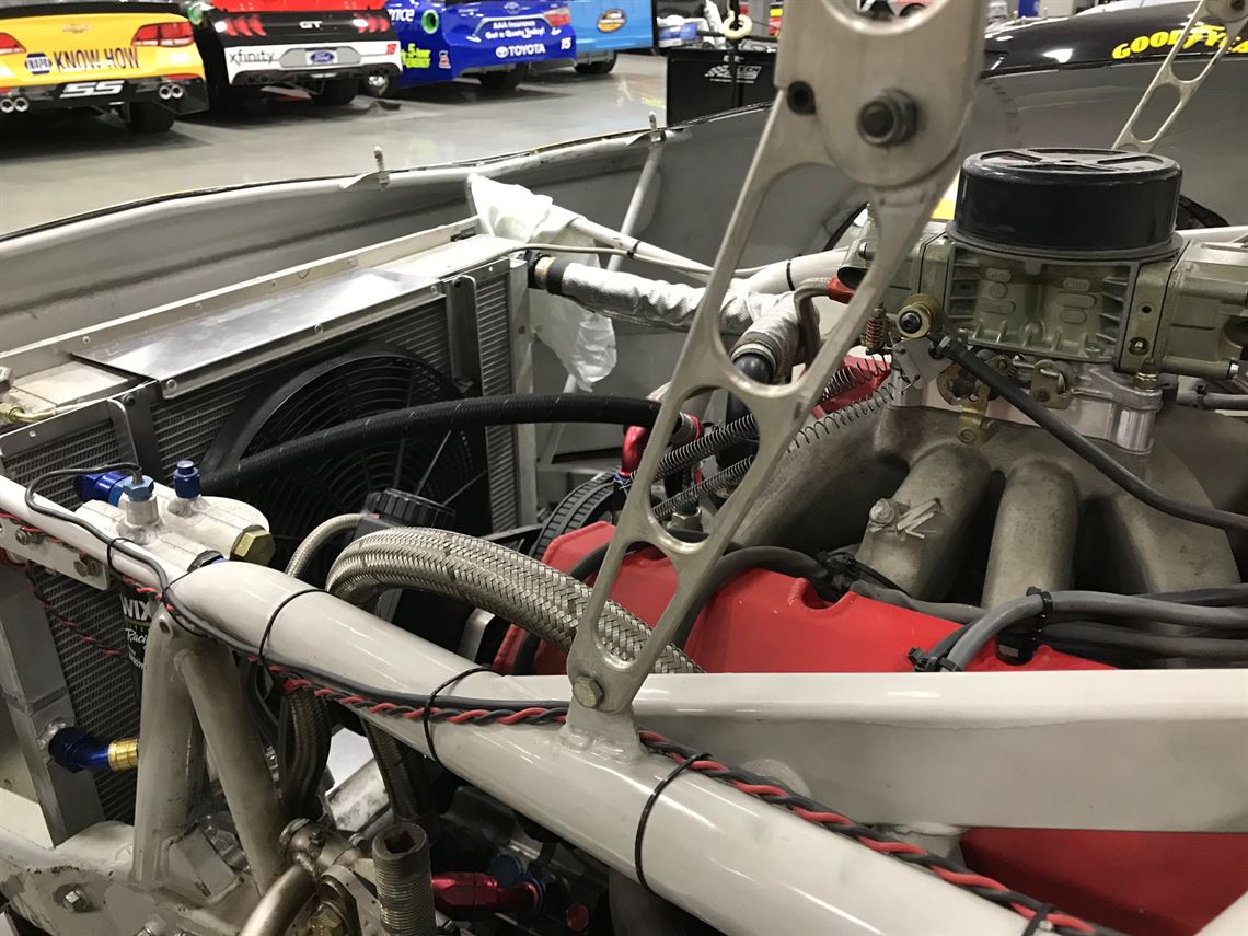 nascar-jks-52-xfinity-88-dale-jr-chevy