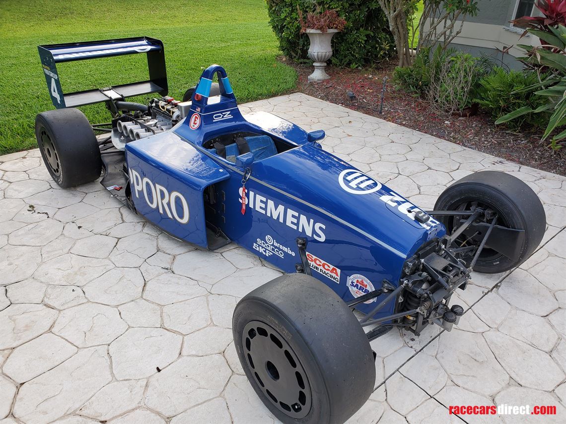 reynard-903-f3-car