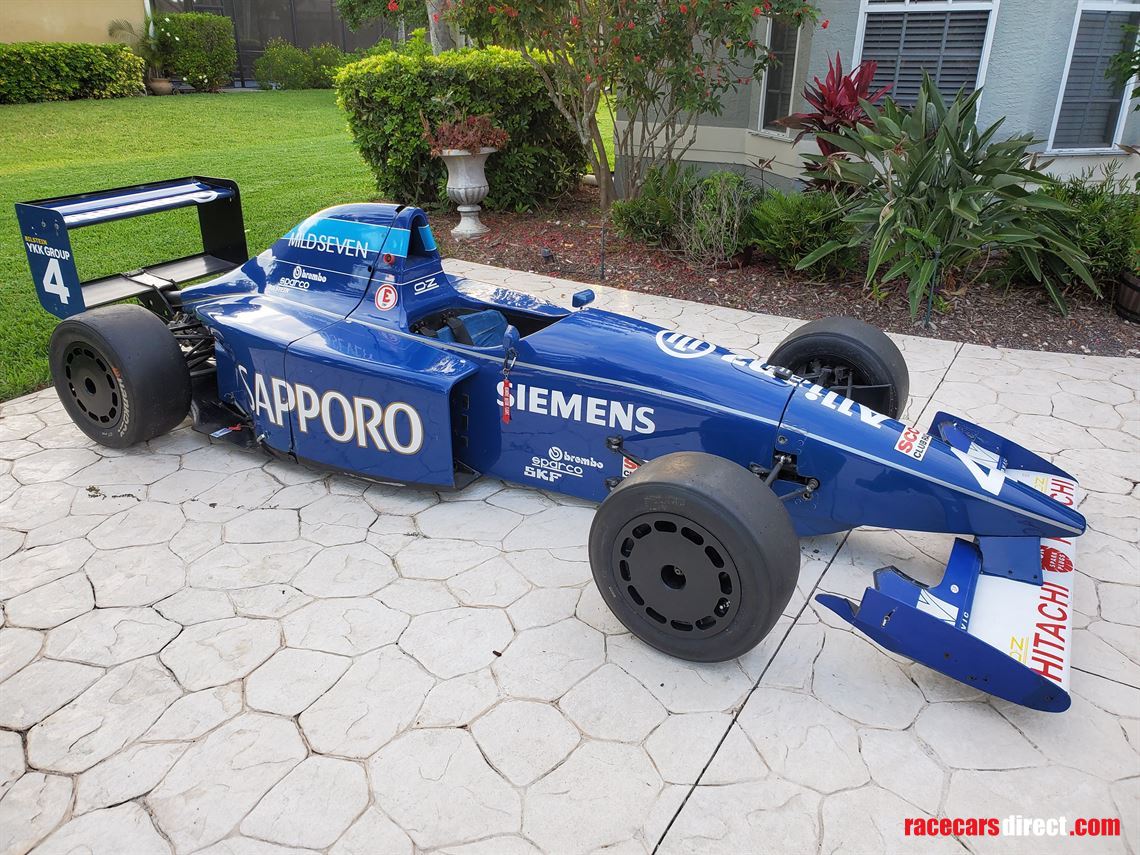 reynard-903-f3-car