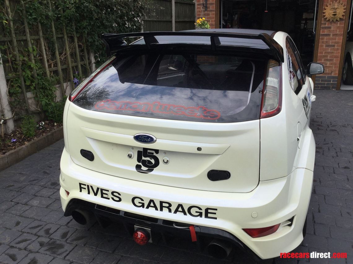 price-drop-ford-focus-rs