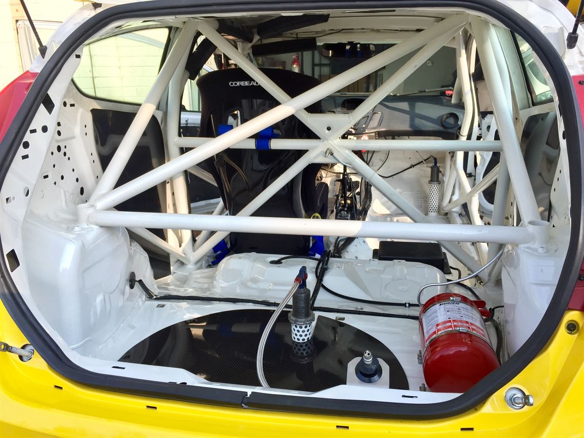 etcc-fiesta-mk7-1600-race-car