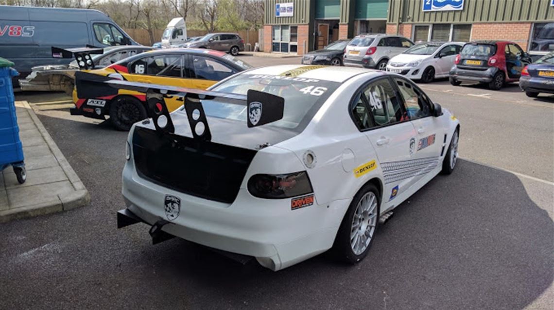 britcar-white-class-winner-holden-v8-2009-62l