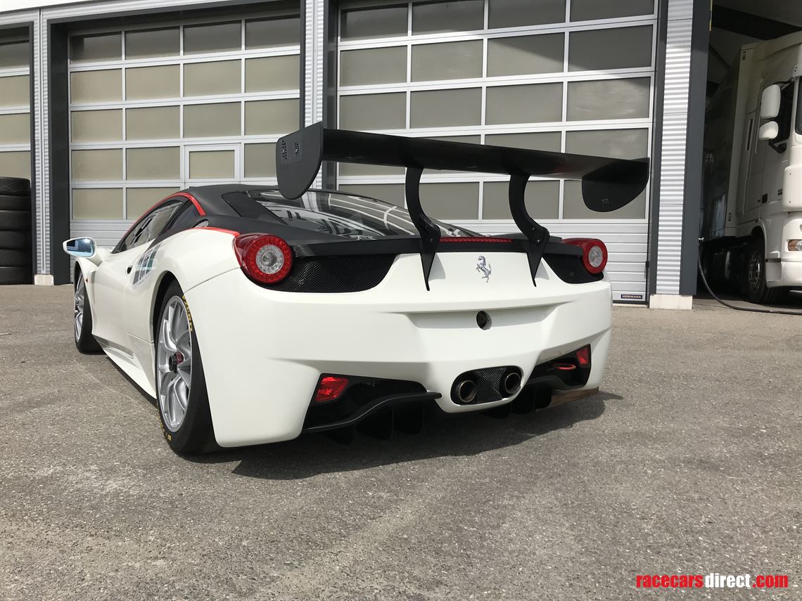 ferrari-458-challenge-evo