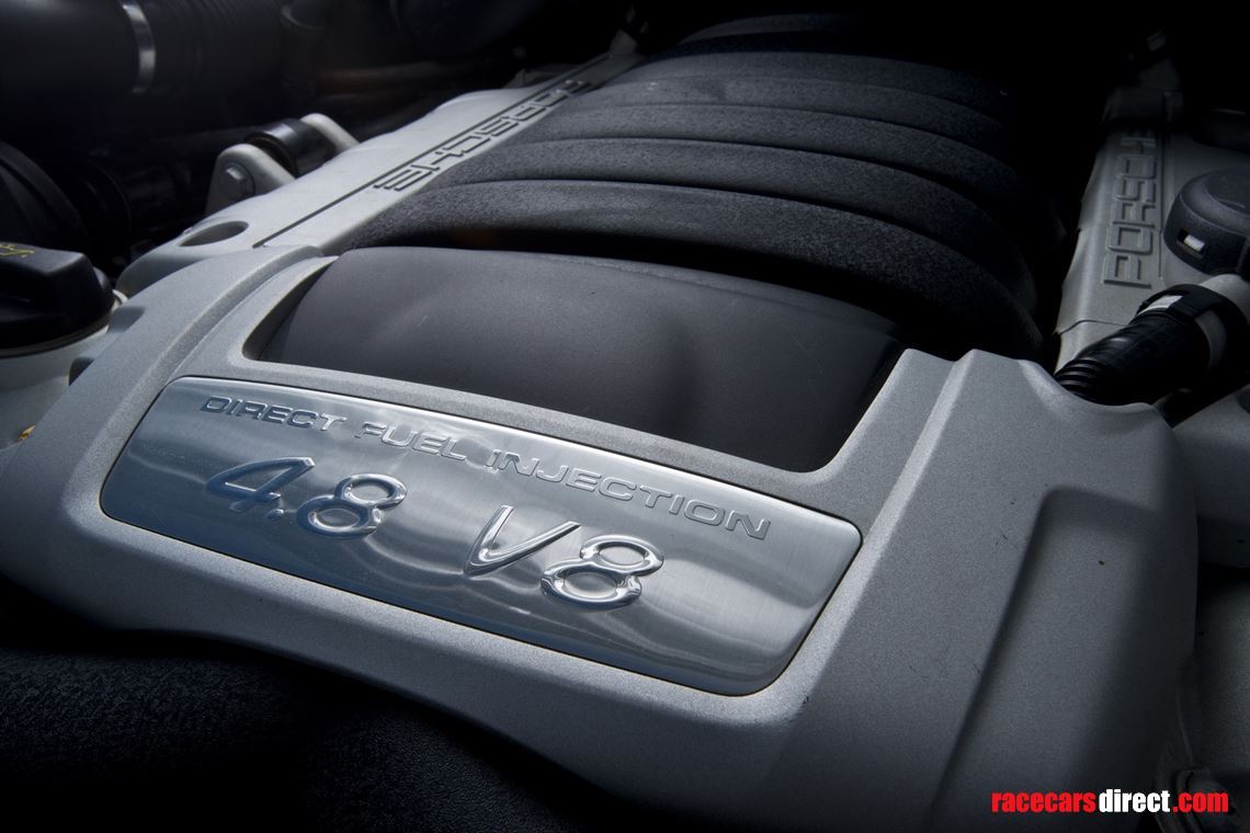 ex-team-iberica-2007-porsche-cayenne-s-transs