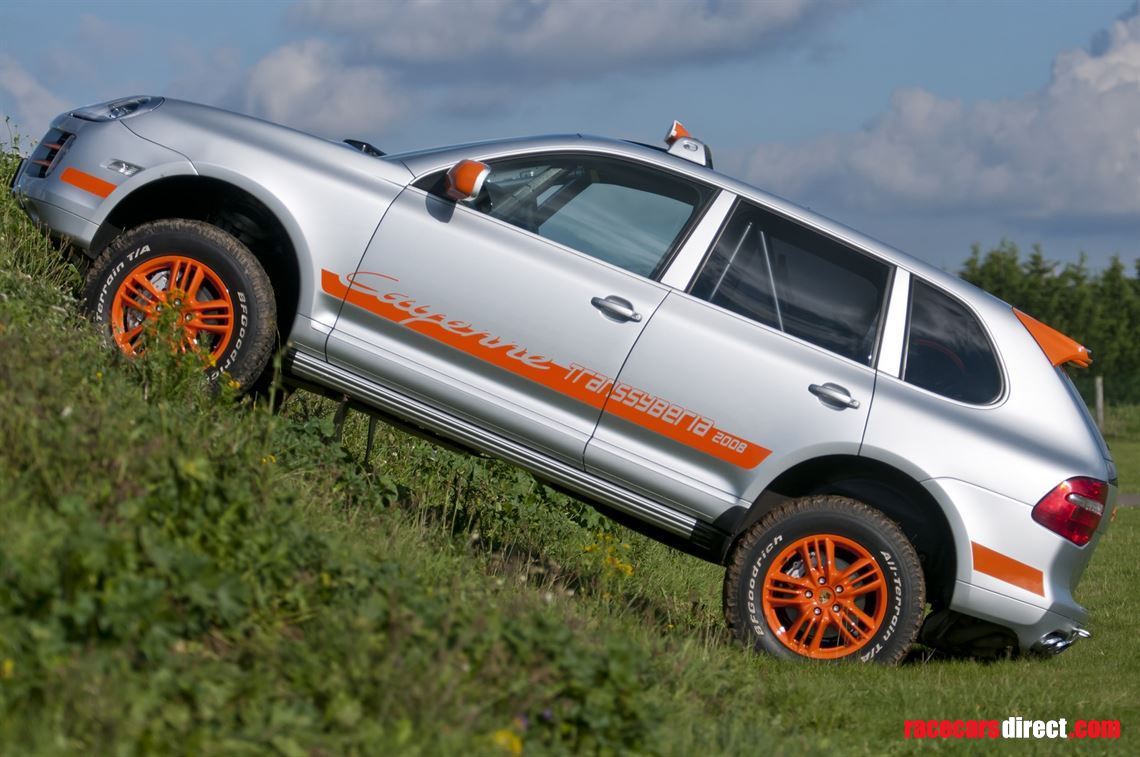 ex-team-iberica-2007-porsche-cayenne-s-transs