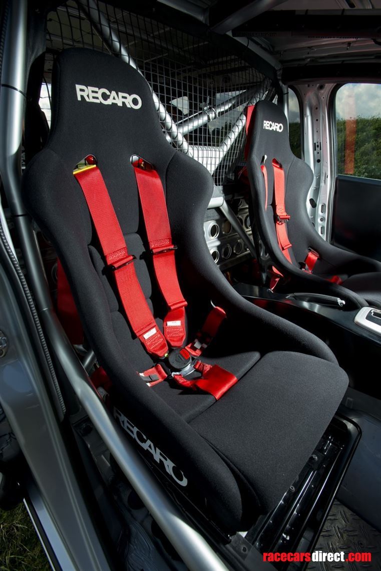 ex-team-iberica-2007-porsche-cayenne-s-transs