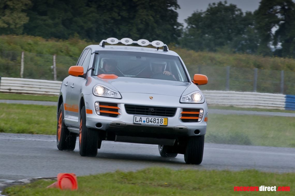 ex-team-iberica-2007-porsche-cayenne-s-transs
