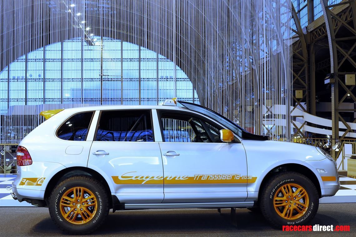 ex-team-iberica-2007-porsche-cayenne-s-transs