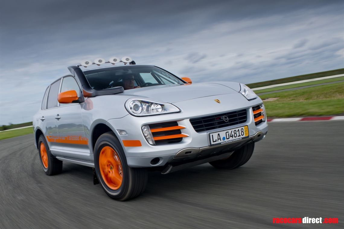 ex-team-iberica-2007-porsche-cayenne-s-transs