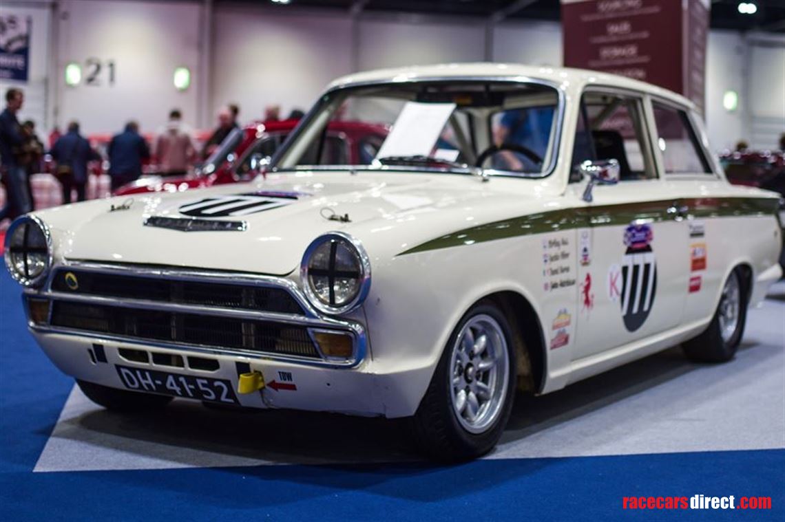 ford-lotus-cortina-mk1-fia-class-ct8