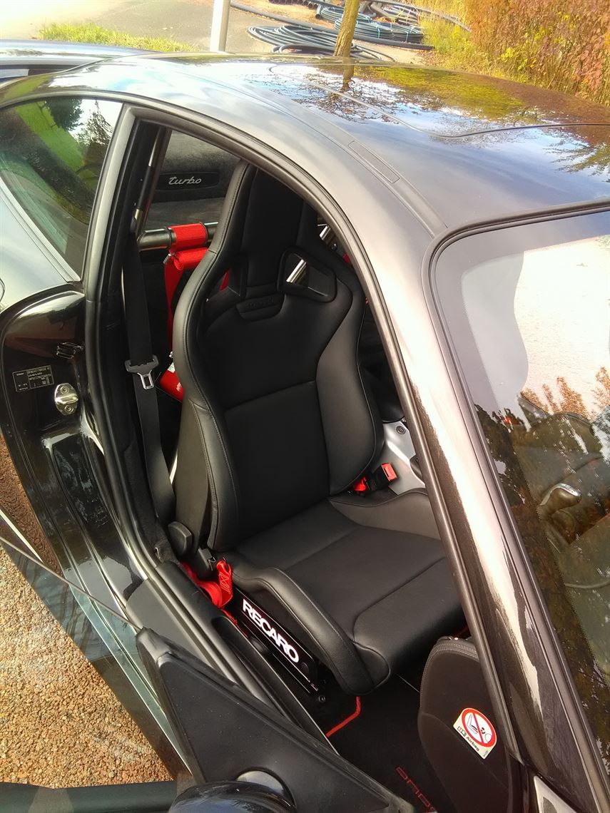 porsche-996-turbo-trackday-prepared-street-le