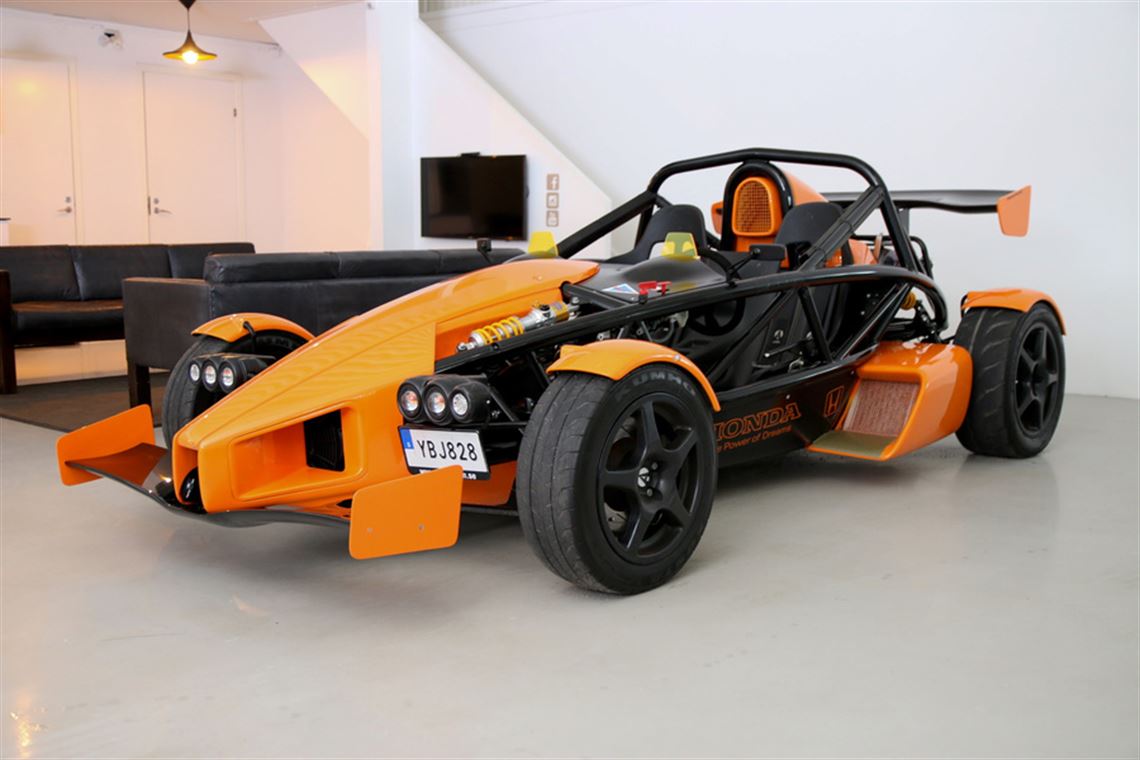 ariel-atom-35r-350hk695kg