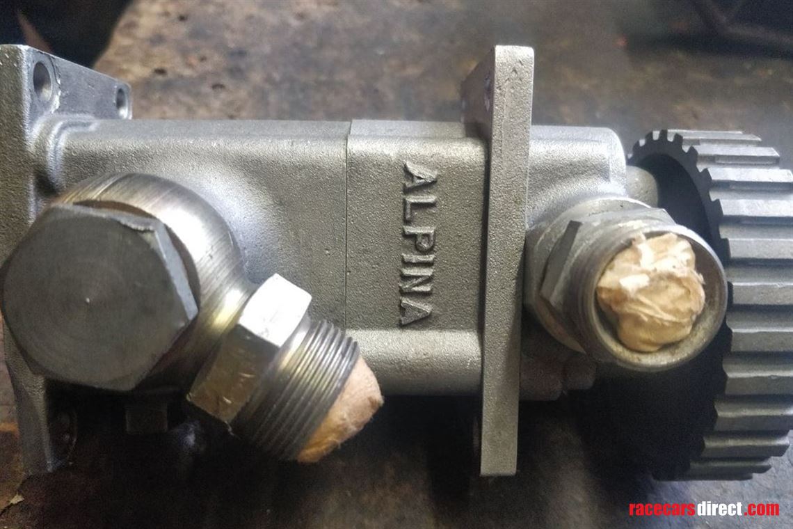 alpina-oil-pump