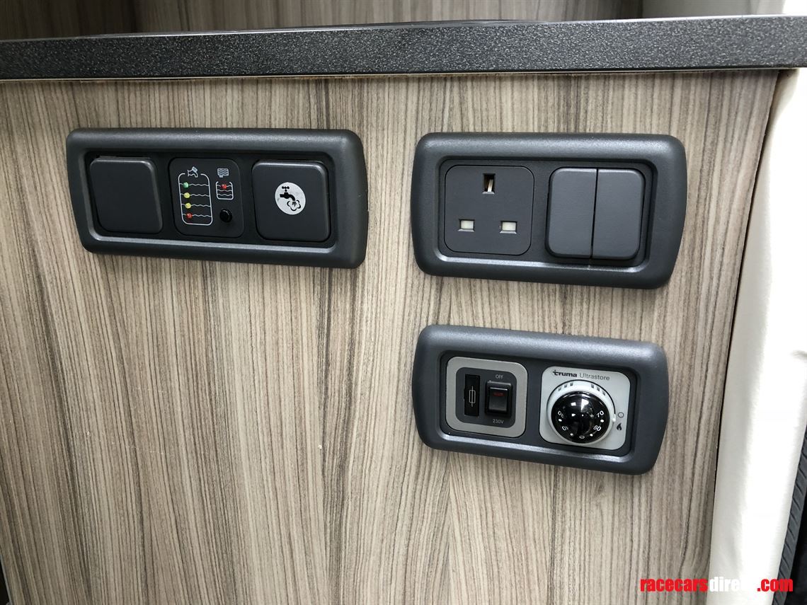 mercedes-sprinter-313-4-berth-motorhome-race