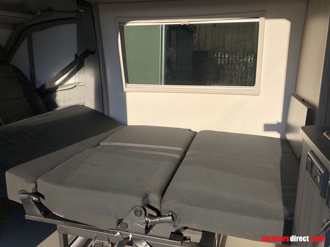 mercedes-sprinter-313-4-berth-motorhome-race