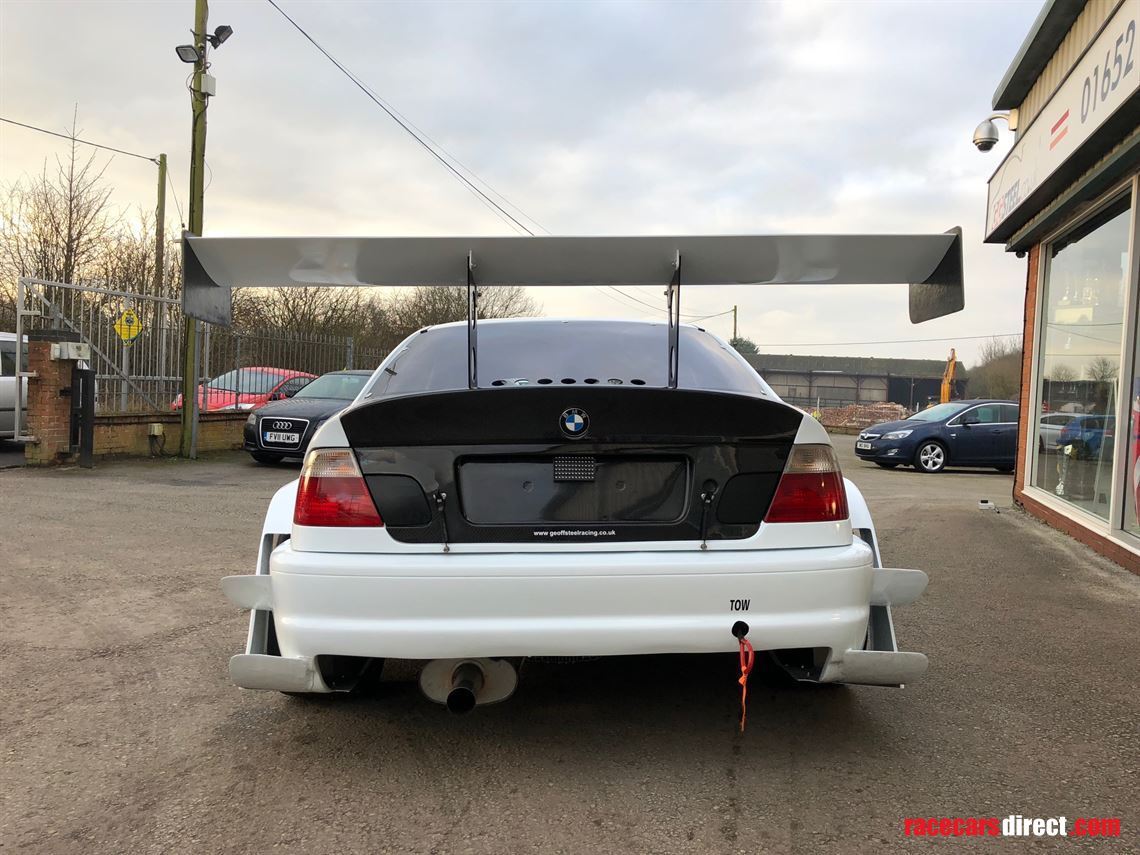 bmw-e46-m3-csl-gtr-race-car-reduced