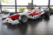 2004-toyota-tf104b-formula-1-monoposto