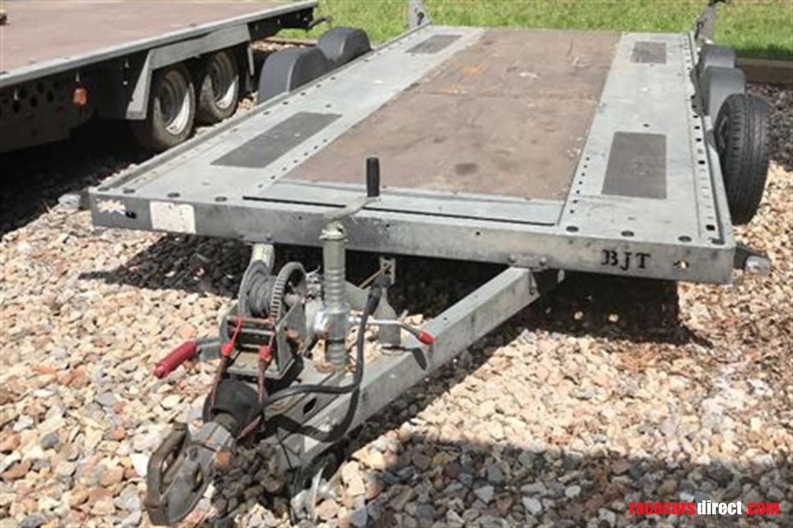 brian-james-a-max-trailer