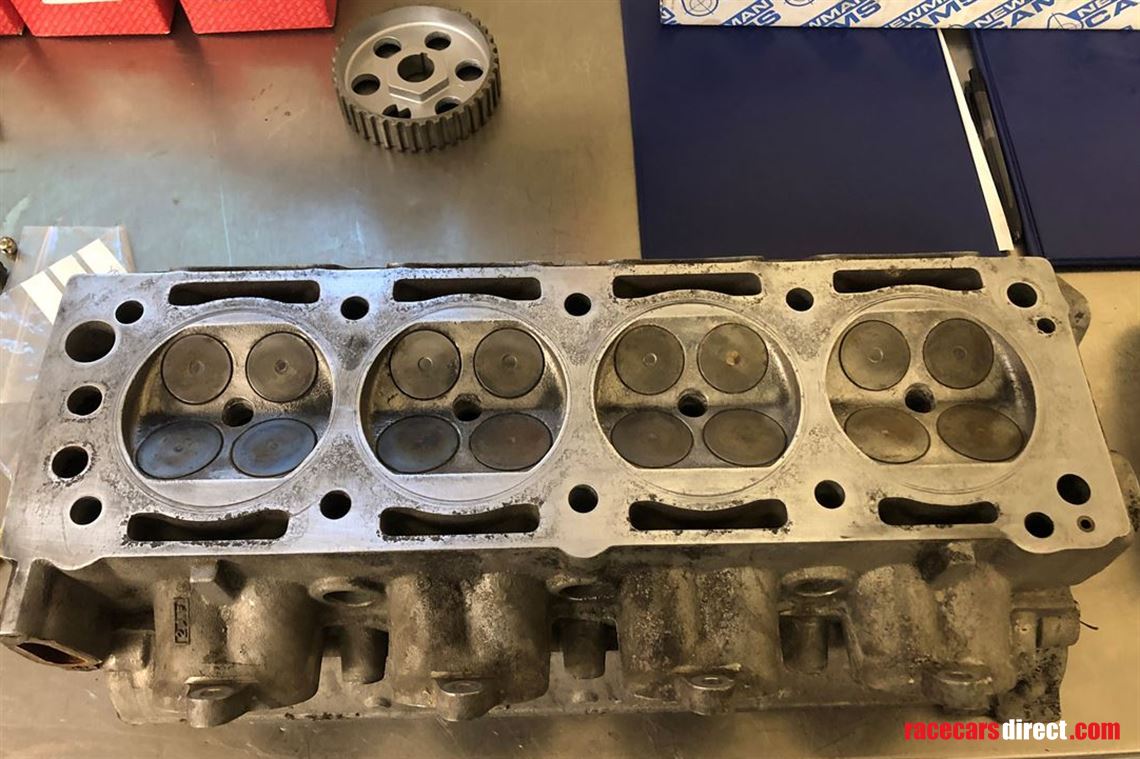 cosworth-yb-cylinder-head-complete