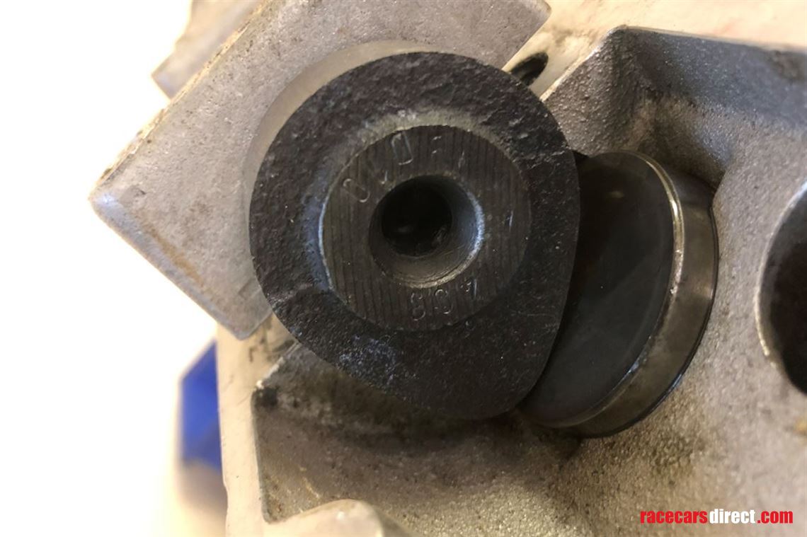 cosworth-yb-cylinder-head-complete