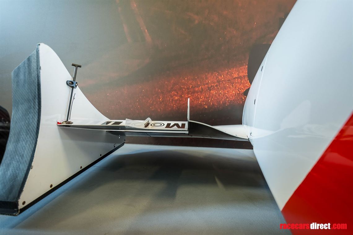 sold-cartindy-car-in-iconic-marlboropenske-li