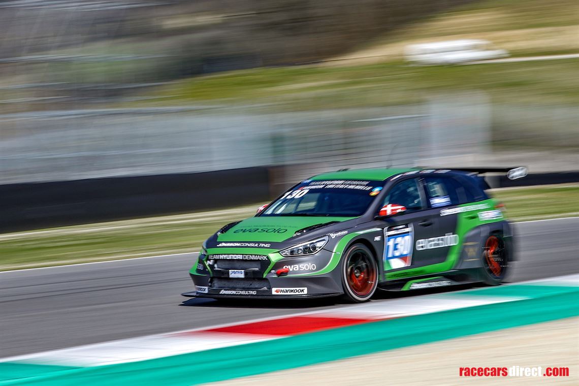 2018-hyundai-i30-n-tcr-with-endurance-package