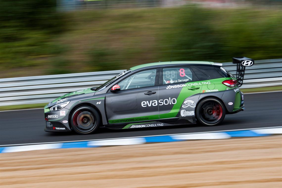 2018-hyundai-i30-n-tcr-with-endurance-package