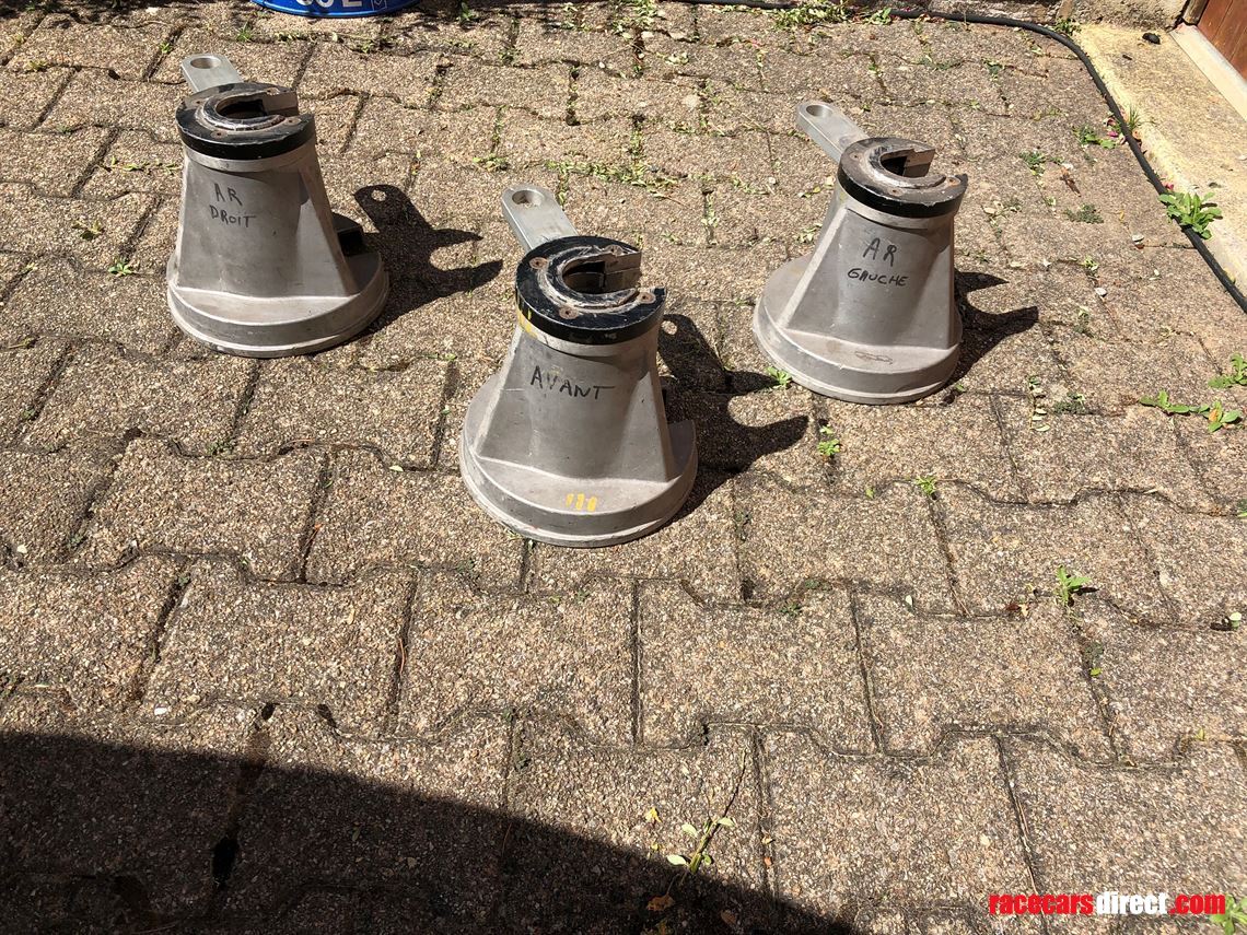 porsche-997-cup-jack-stands