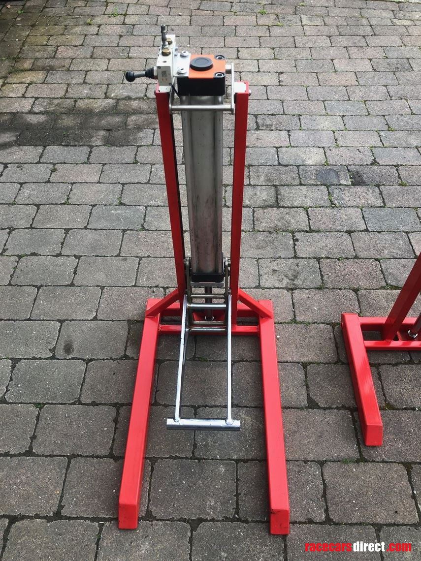 single-seater-air-lifts