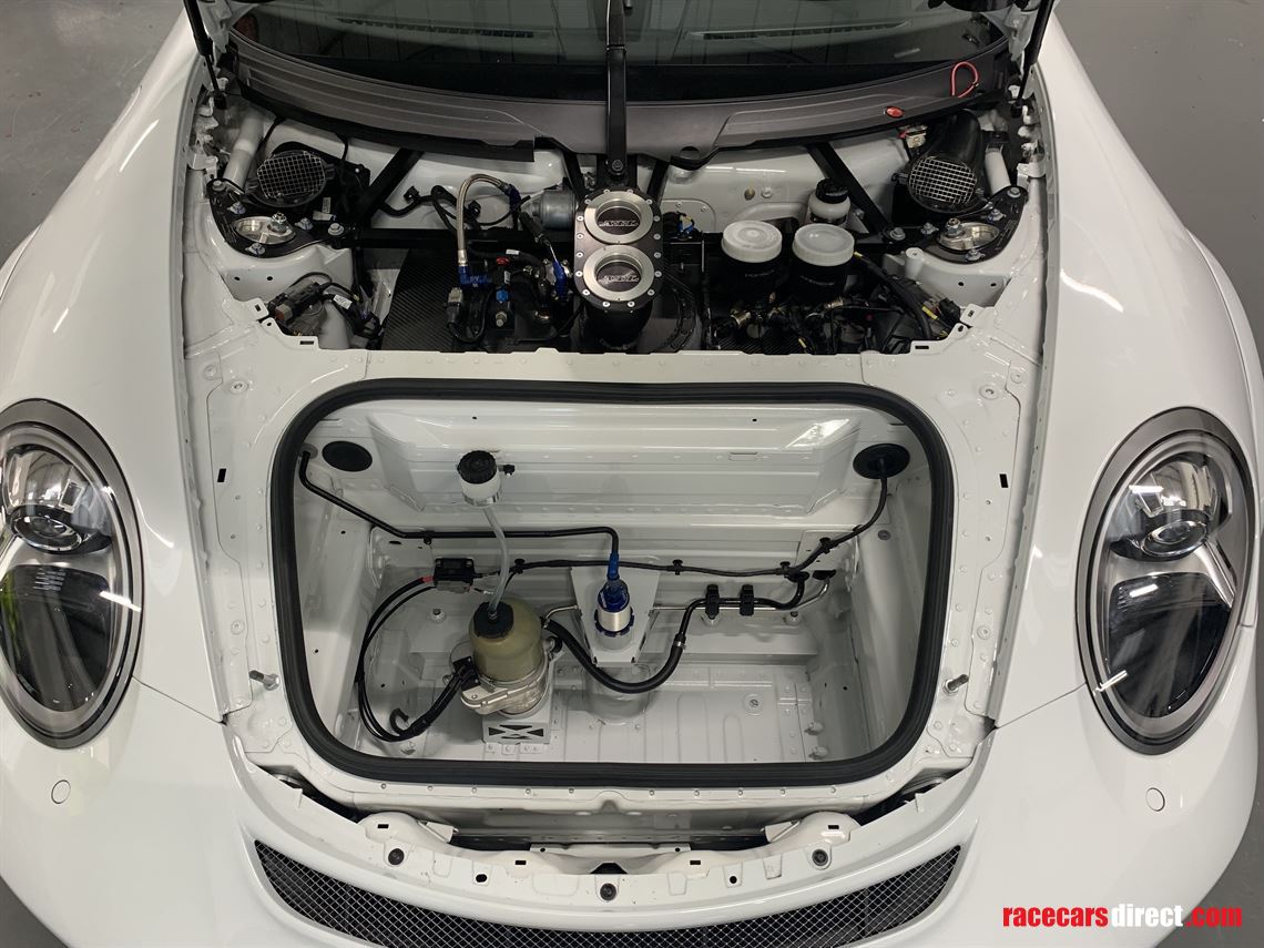 porsche-9912-cup-2018-2709km-with-bosch-m5-ab