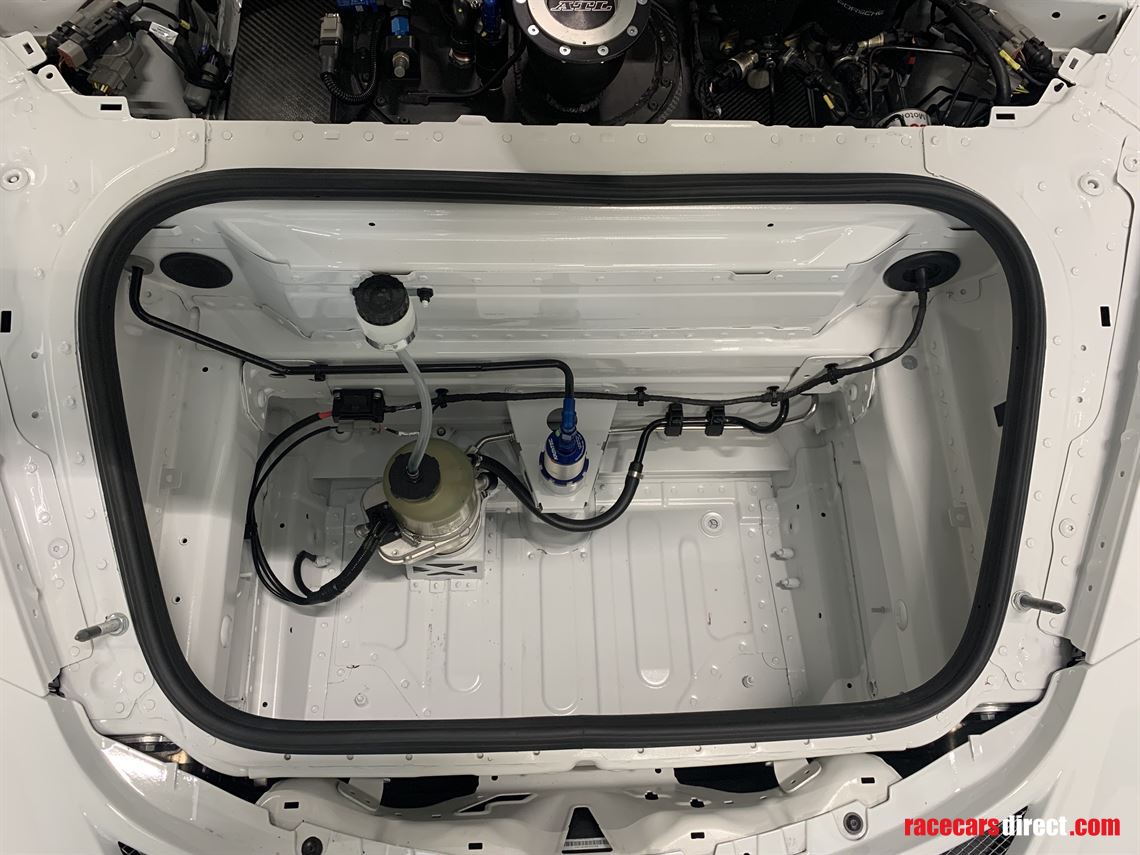 porsche-9912-cup-2018-2709km-with-bosch-m5-ab