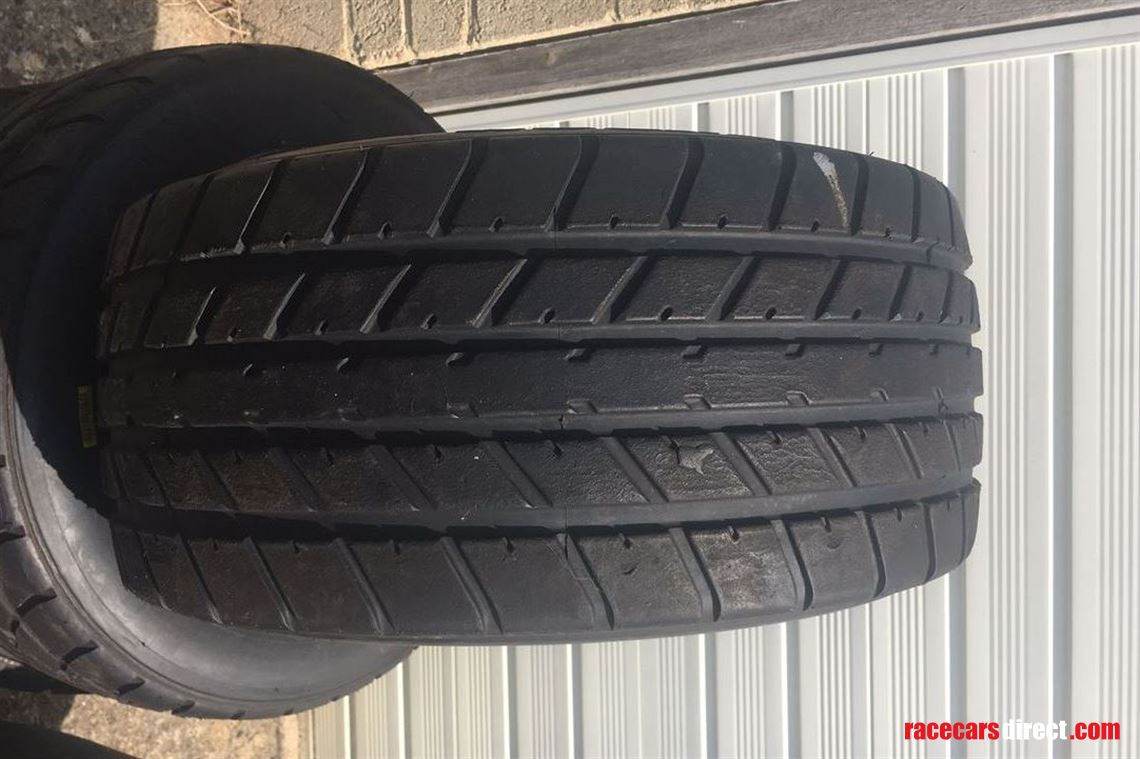 pirelli-f3-slicks-and-hankook-wets