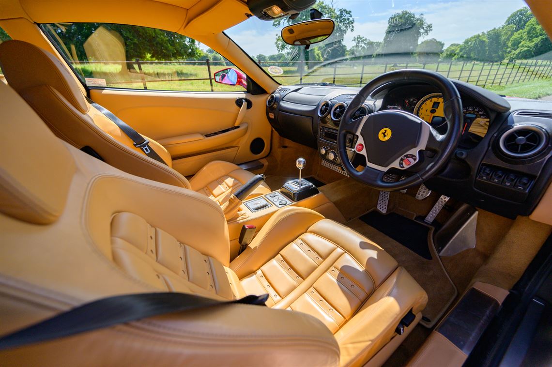 ferrari-430-manual-coupe-2005-rhd