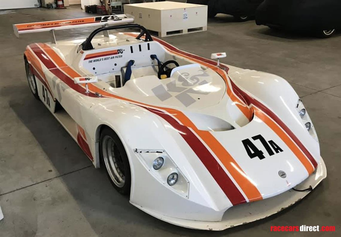 saker-sports-car-sniper-with-300hp-and-6spd