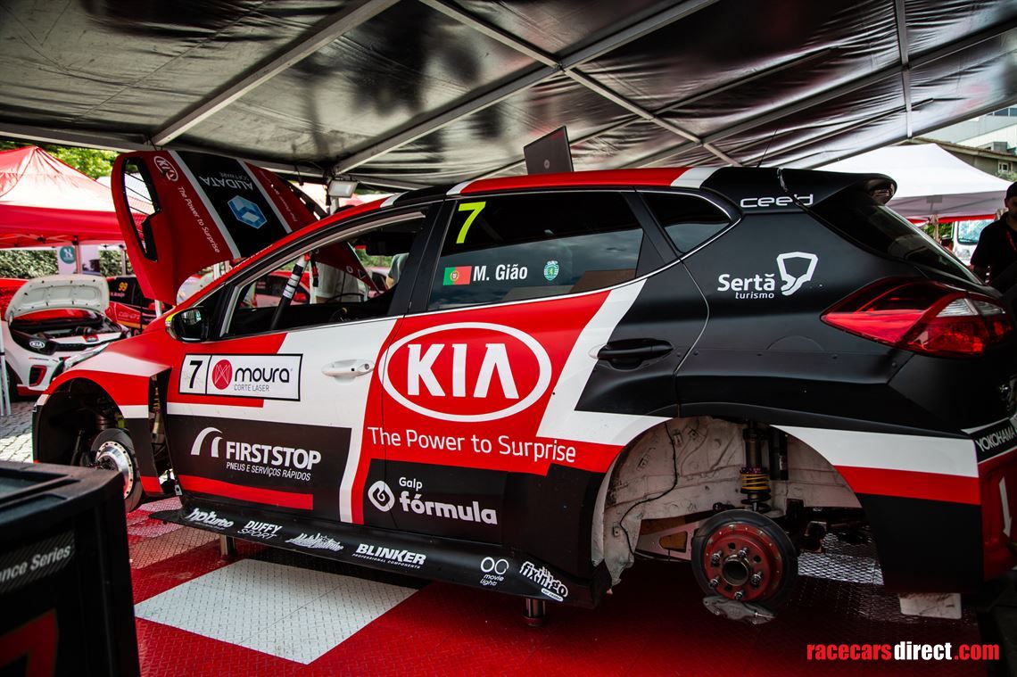 kia-ceed-tcr-full-spec