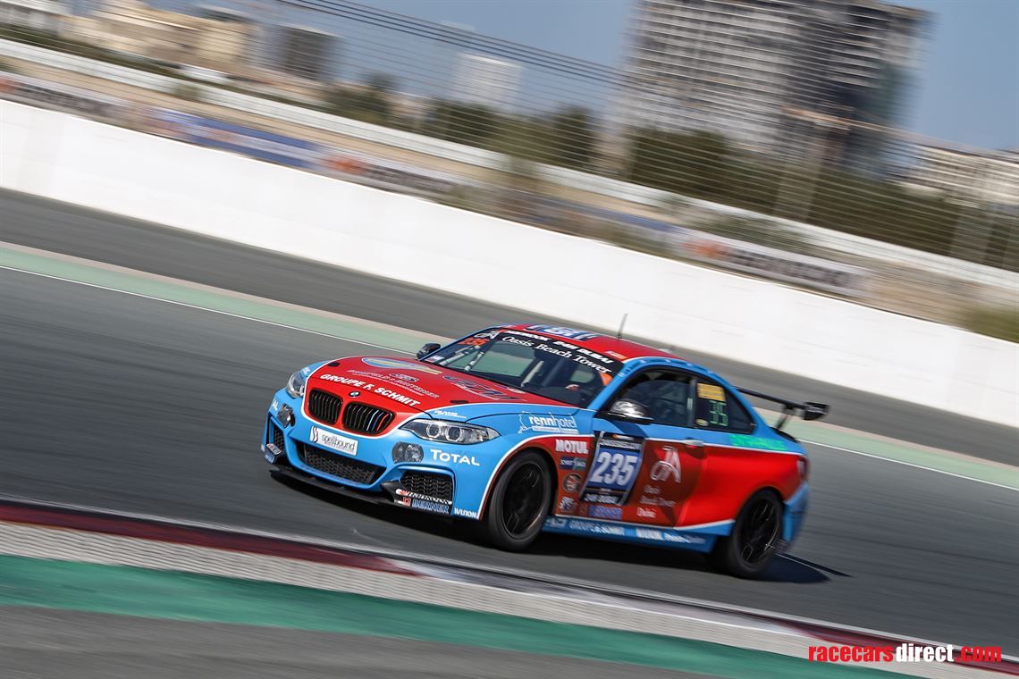 championship-winning-bmw-m235im240i-racing-cu