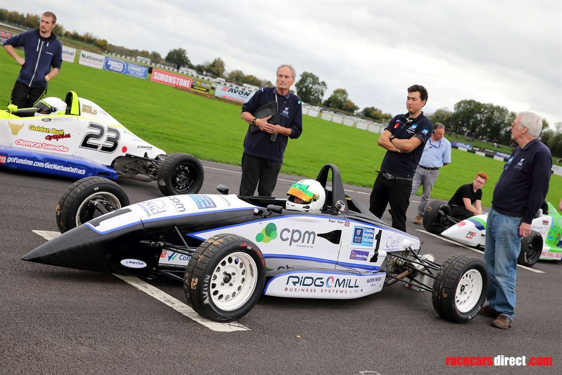 ray-gr-17-formula-ford-1600